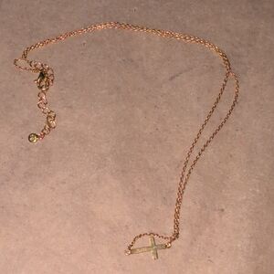 ❤️‍🔥10/$10❤️‍🔥 Gold Mini Cross Necklace